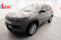2023 Jeep Compass Latitude Lux FWD 