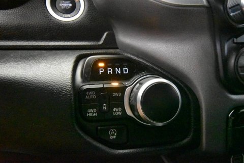 2021 RAM 1500 Big Horn 4x4 4dr Crew Cab 5.6 ft. SB Pickup