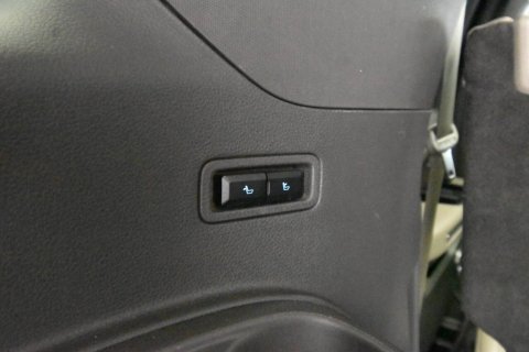 2021 Ford Expedition XLT 4x4 4dr SUV