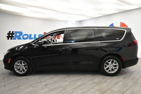 2024 Chrysler Pacifica Touring L 4dr Mini Van