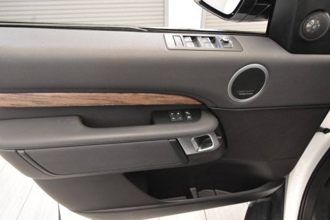 2019 Land Rover Discovery HSE AWD 4dr SUV