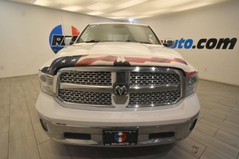 2015 RAM 1500 Laramie 4x4 4dr Crew Cab 5.5 ft. SB Pickup