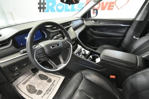 2023 Jeep Grand Cherokee Limited 4x4 4dr SUV