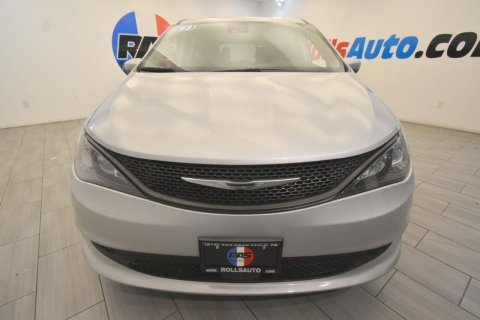 2023 Chrysler Voyager LX 4dr Mini Van