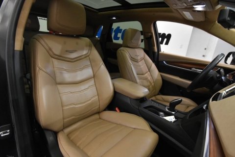 2017 Cadillac XT5 Platinum 4x4 4dr SUV