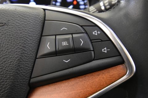 2017 Cadillac XT5 Platinum 4x4 4dr SUV