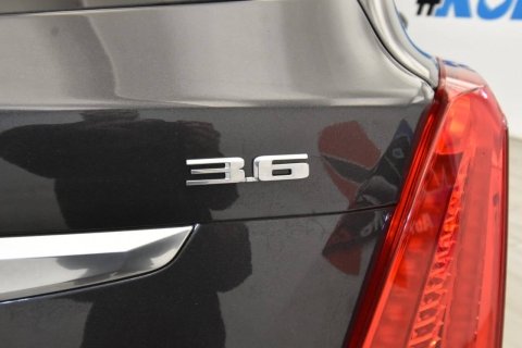 2017 Cadillac XT5 Platinum 4x4 4dr SUV